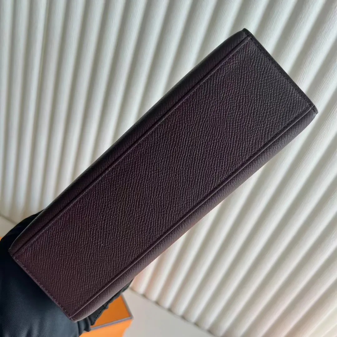 Kelly Pochette 22