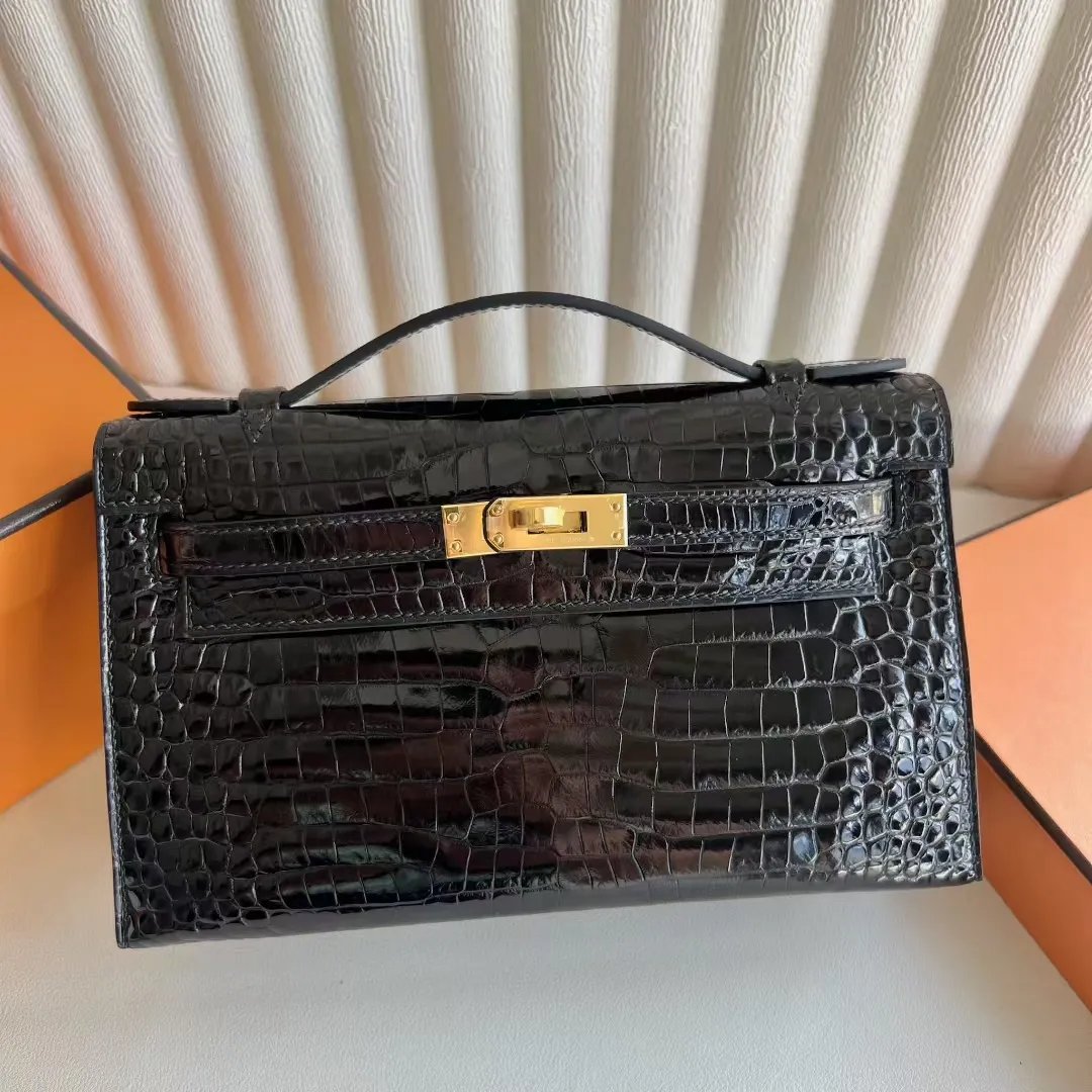 Kelly Pochette 22