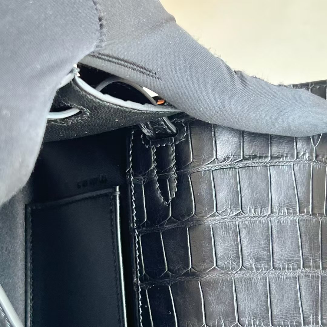 Kelly Pochette 22
