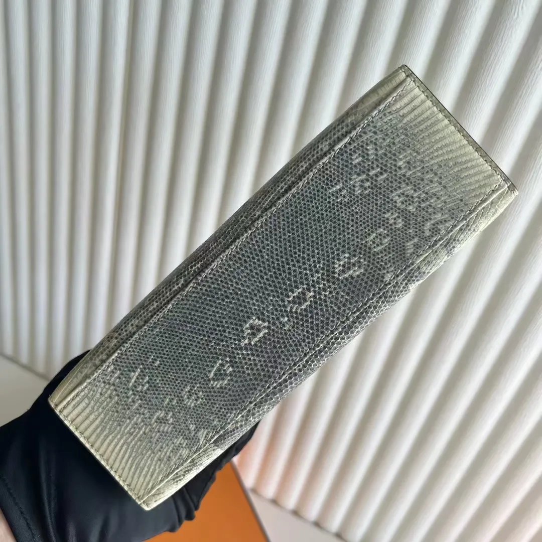 Kelly Pochette 22
