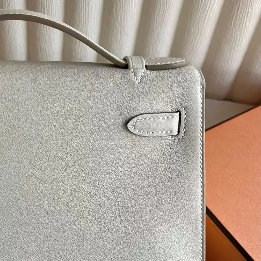 Kelly Pochette 22