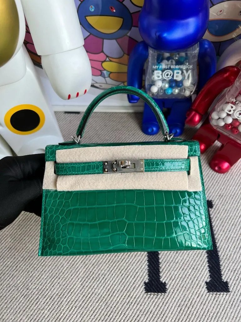 Mini Kelly 19