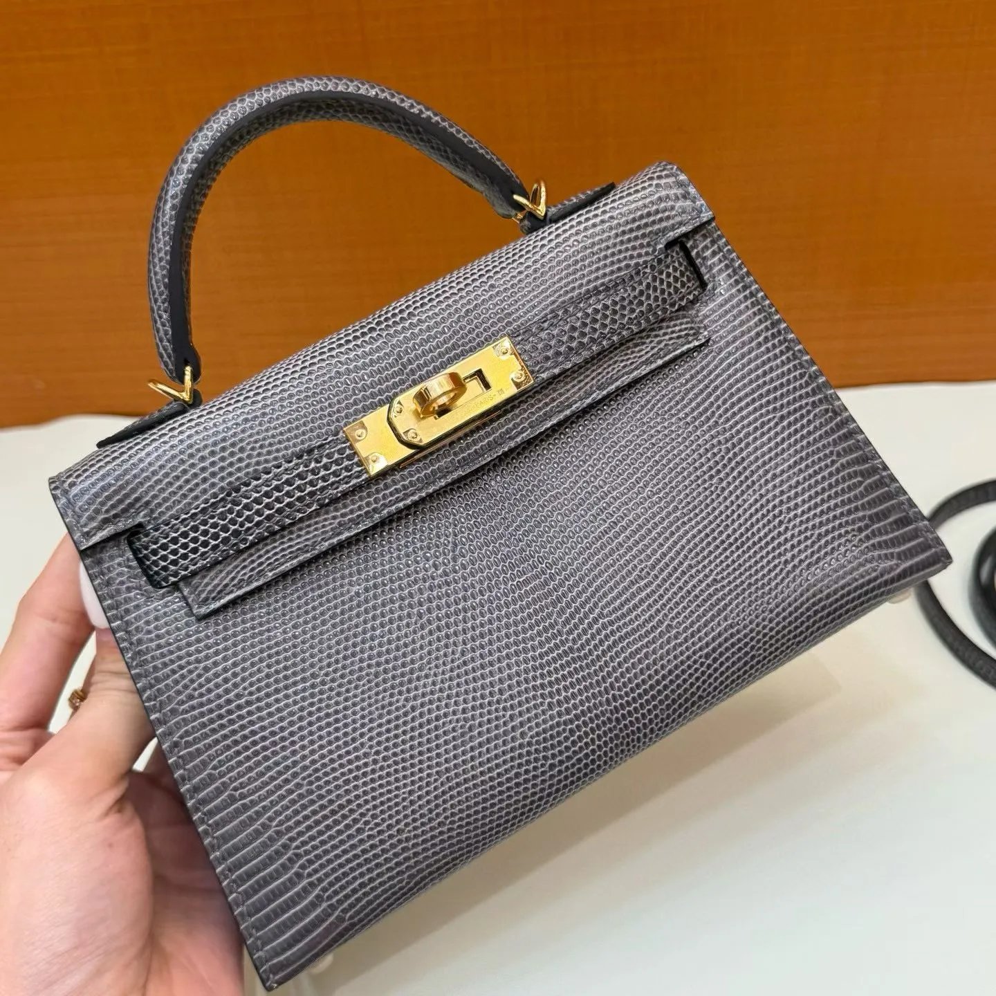 Mini Kelly 19