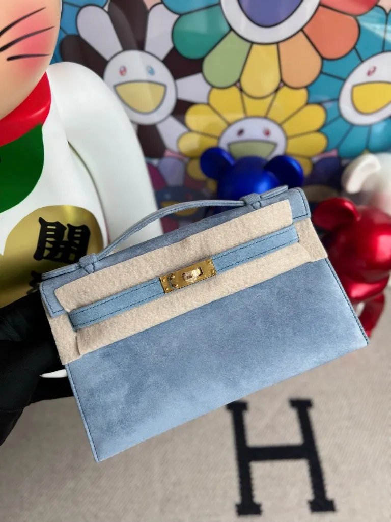 Kelly Pochette