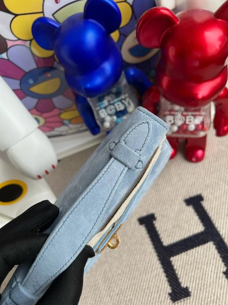 Kelly Pochette