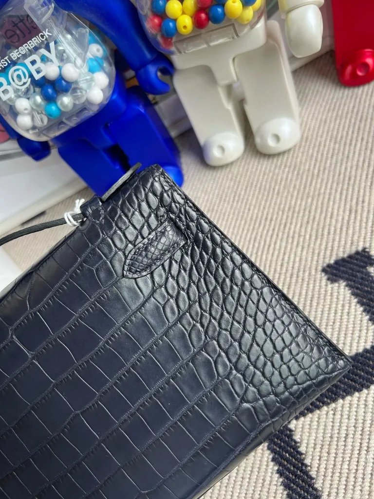Kelly Pochette 22