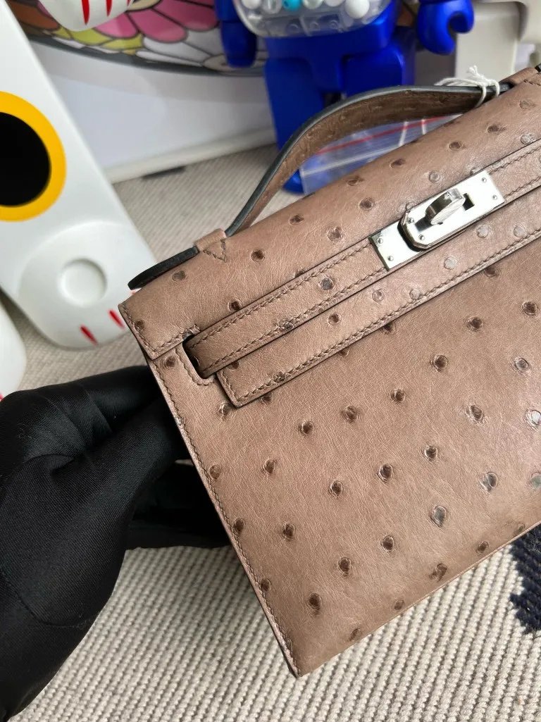 Kelly Pochette 22