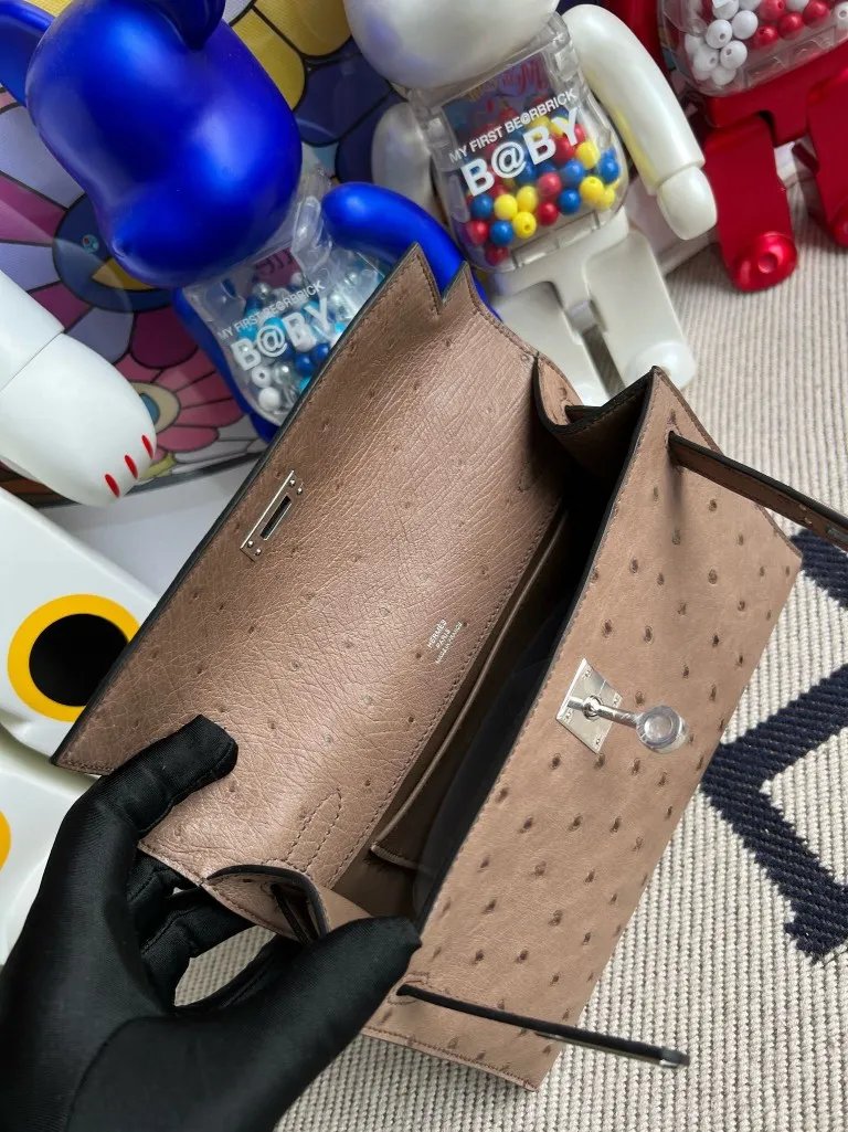 Kelly Pochette 22