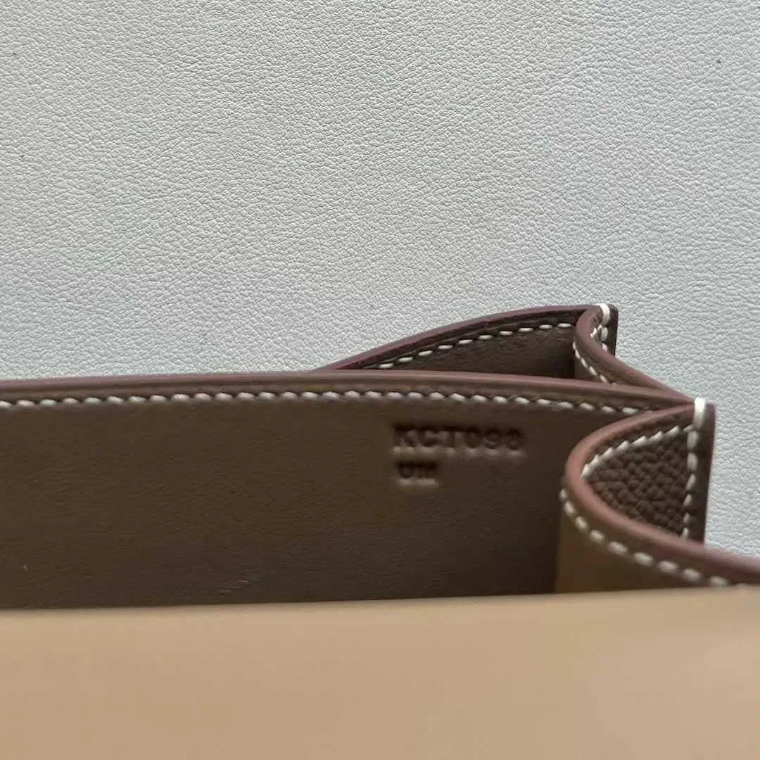 Constance 18