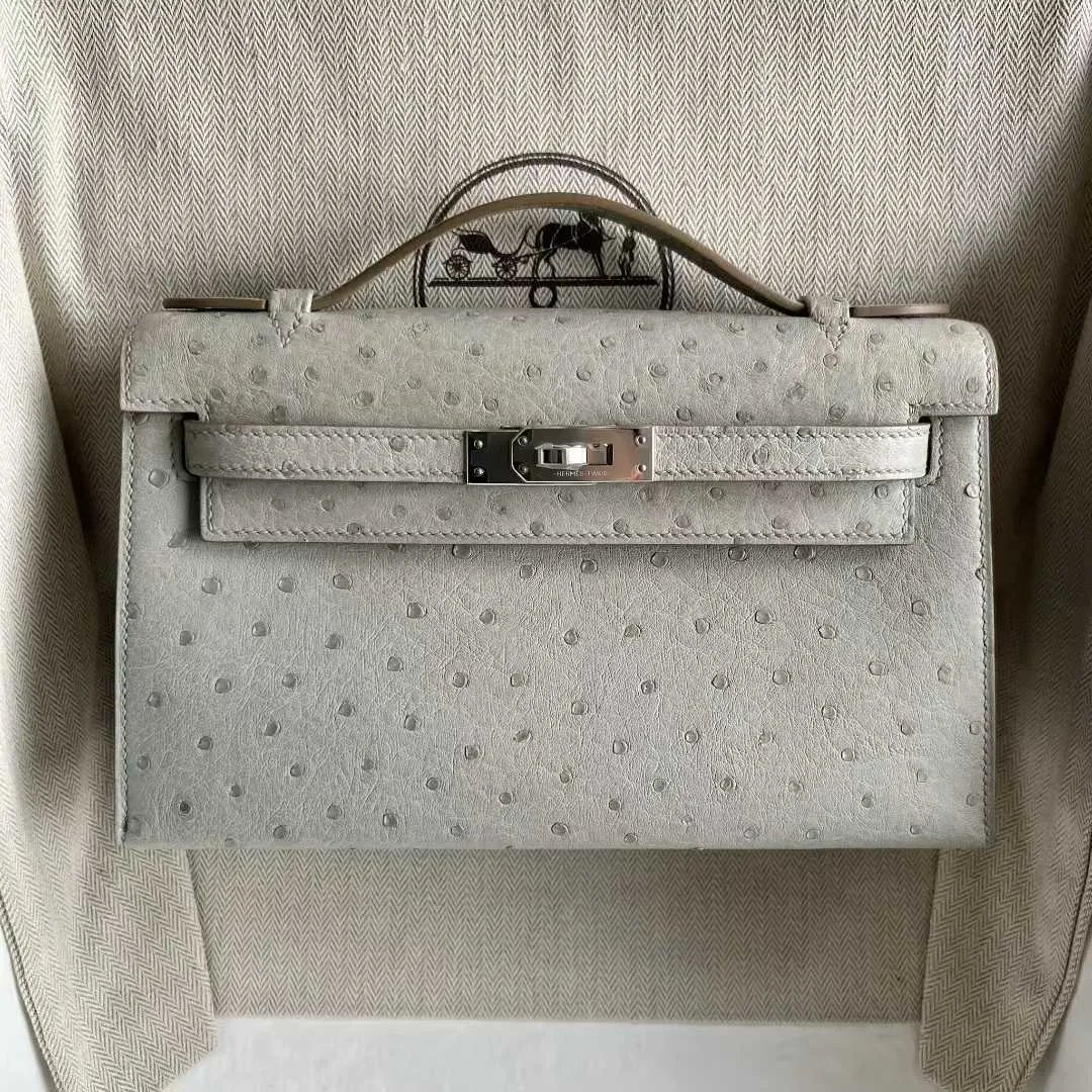 Kelly Pochette 22