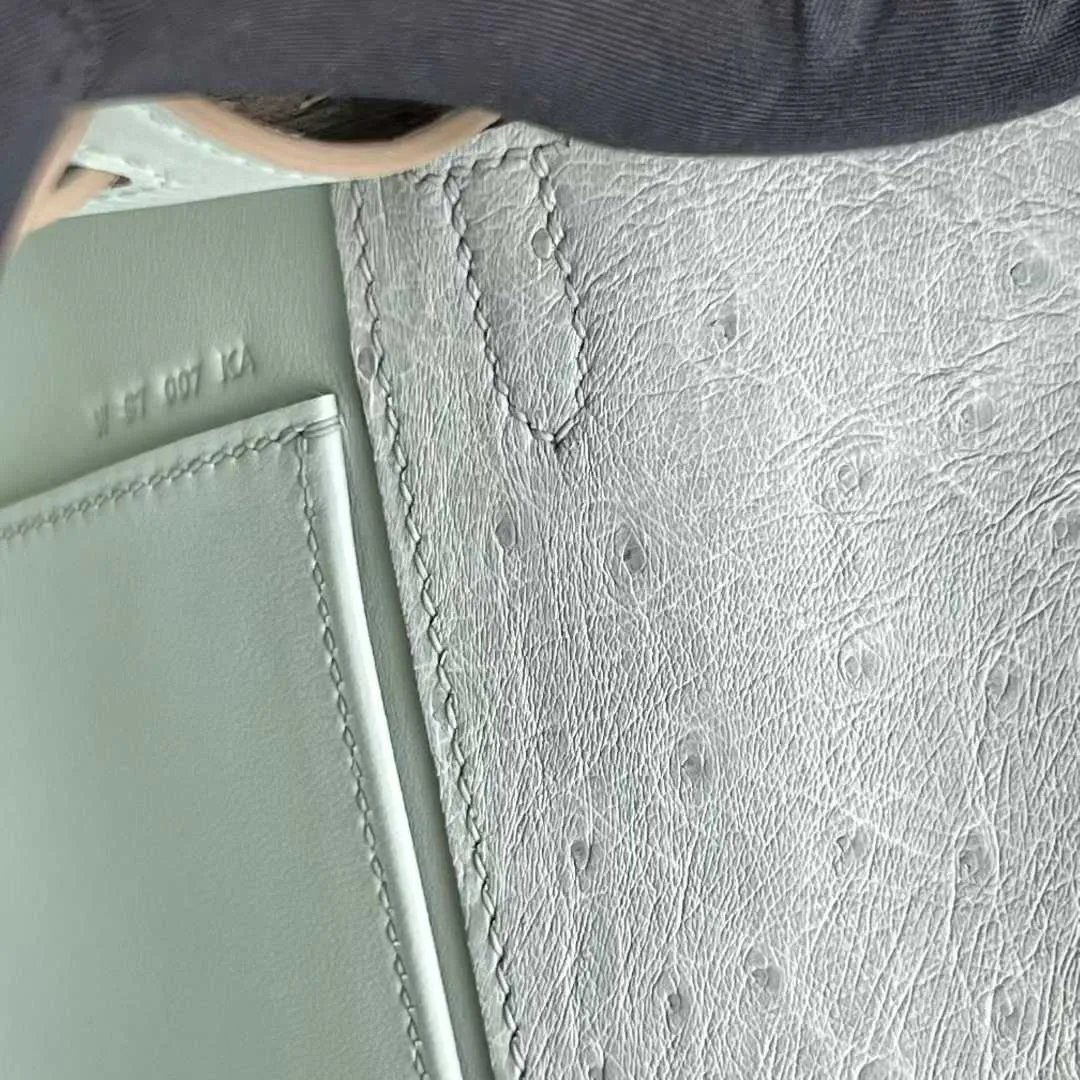 Kelly Pochette 22