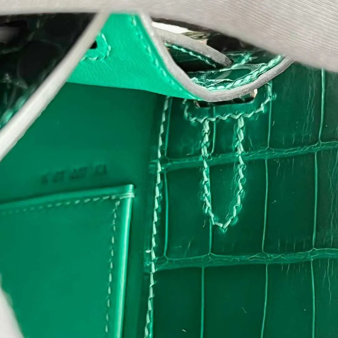 Kelly Pochette 22