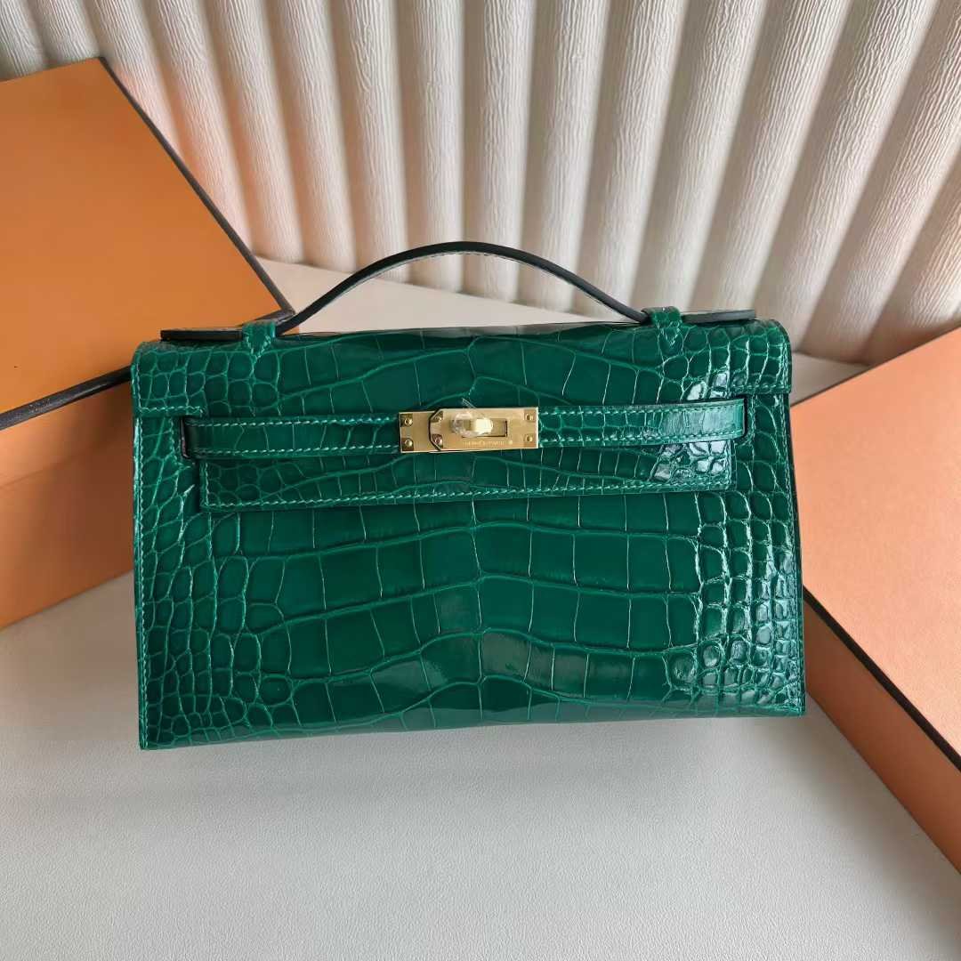 Kelly Pochette 22