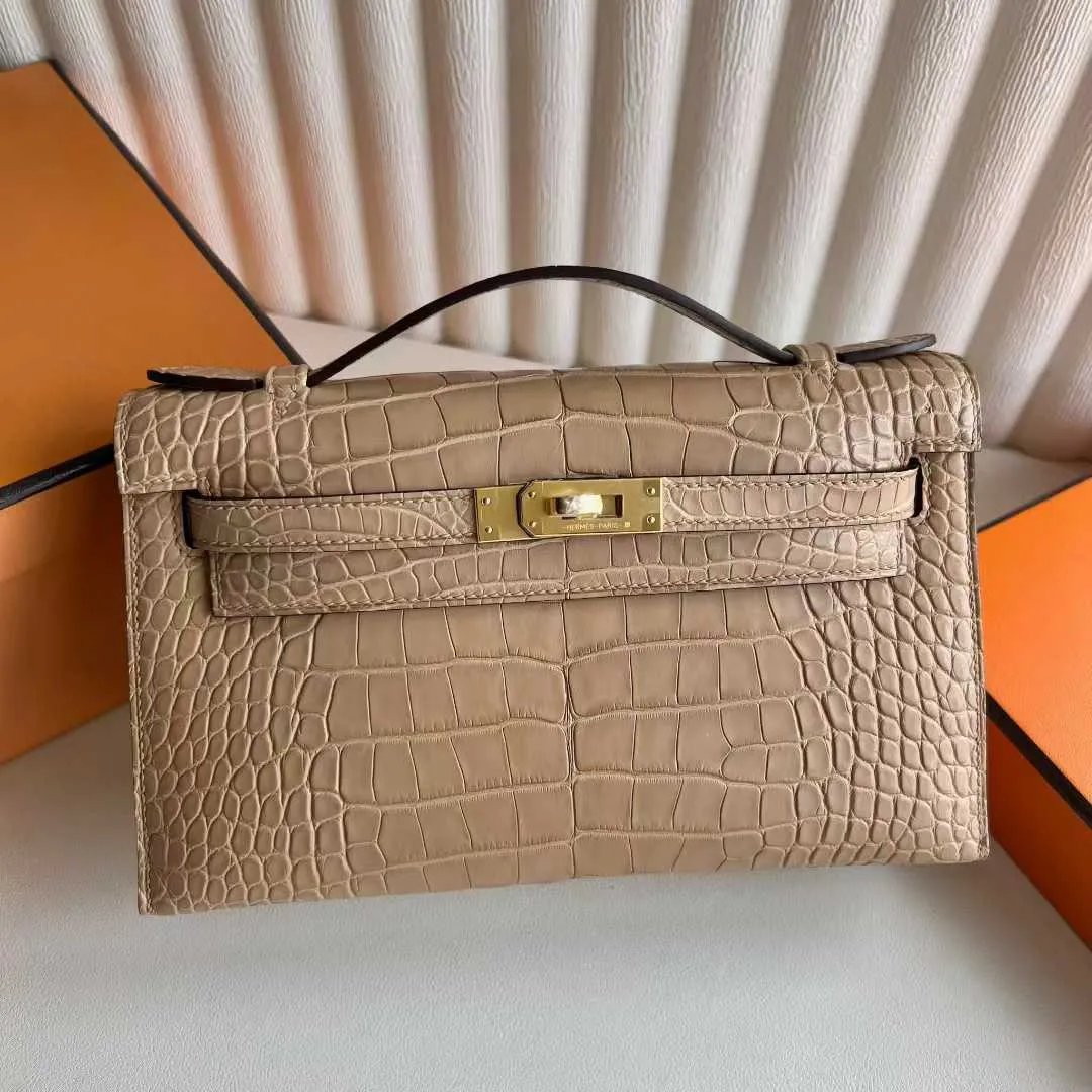 Kelly Pochette 22