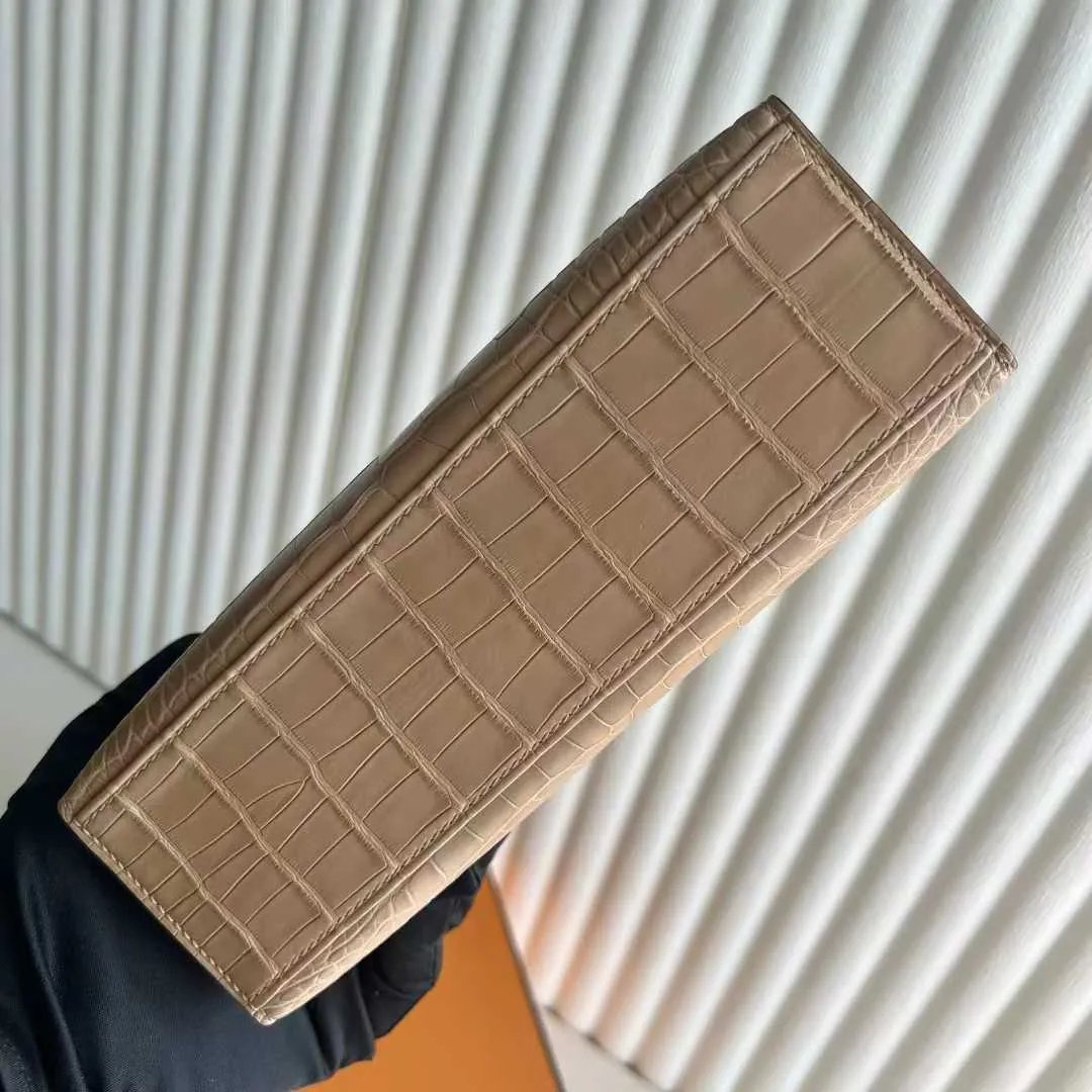 Kelly Pochette 22