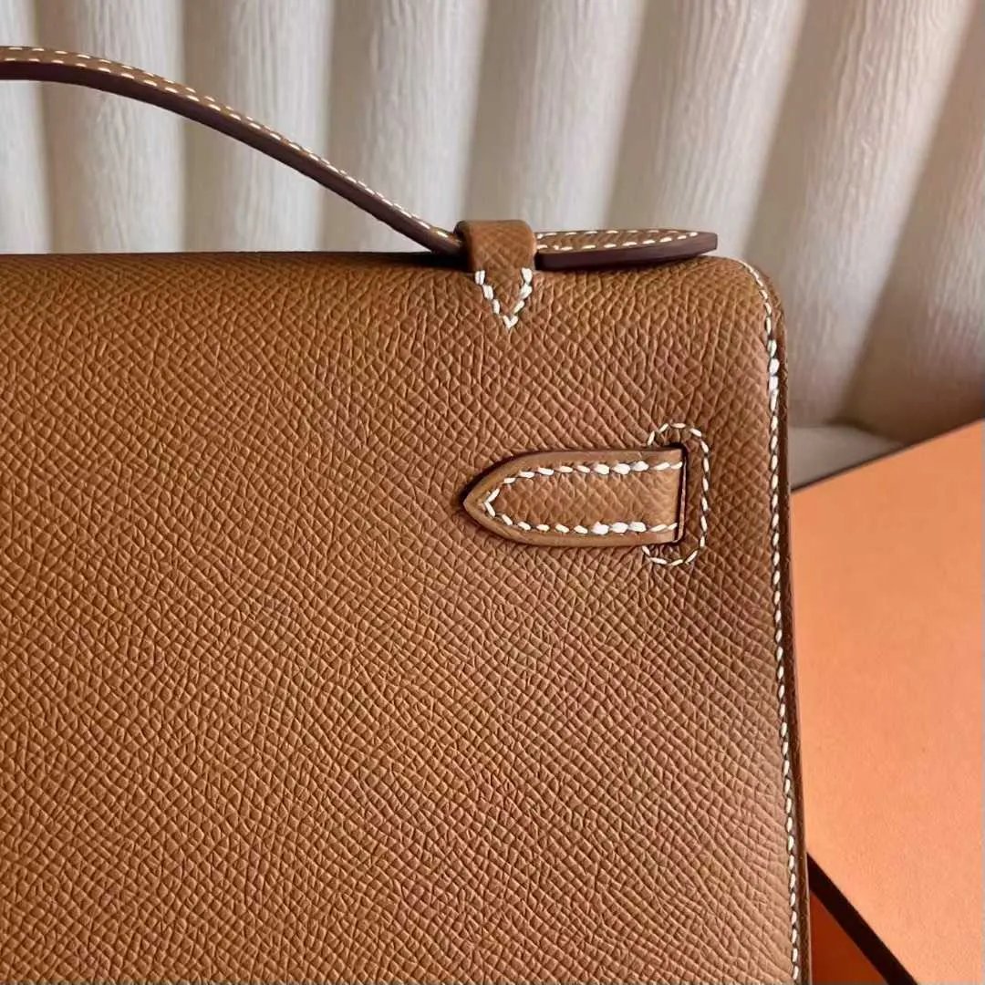 Kelly Pochette 22