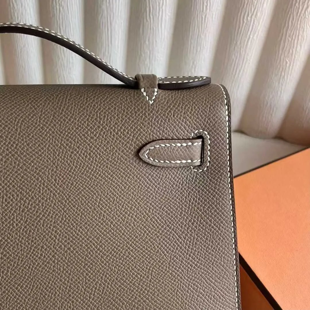 Kelly Pochette 22