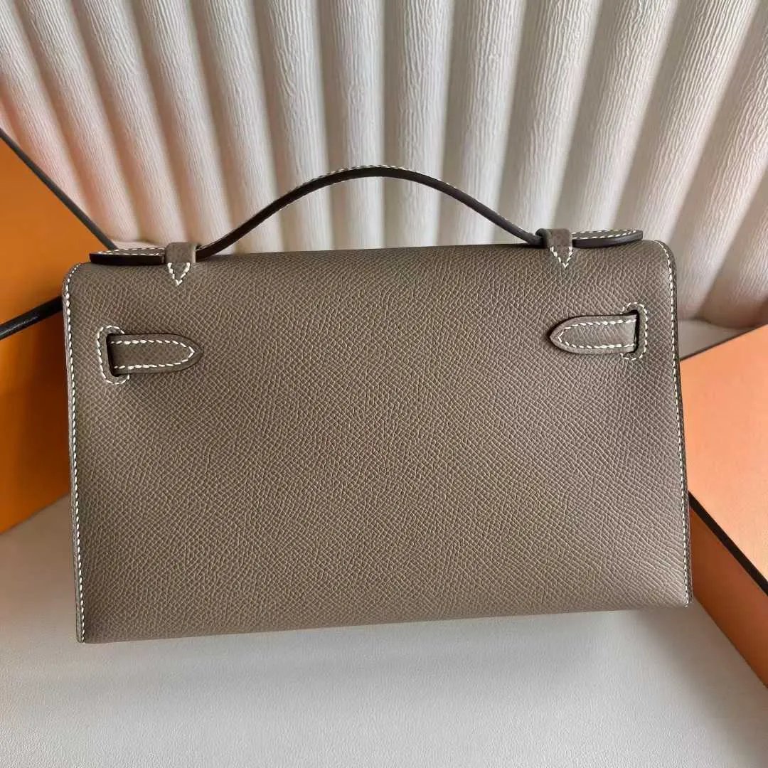 Kelly Pochette 22