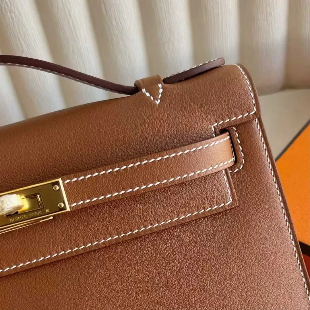 Kelly Pochette 22