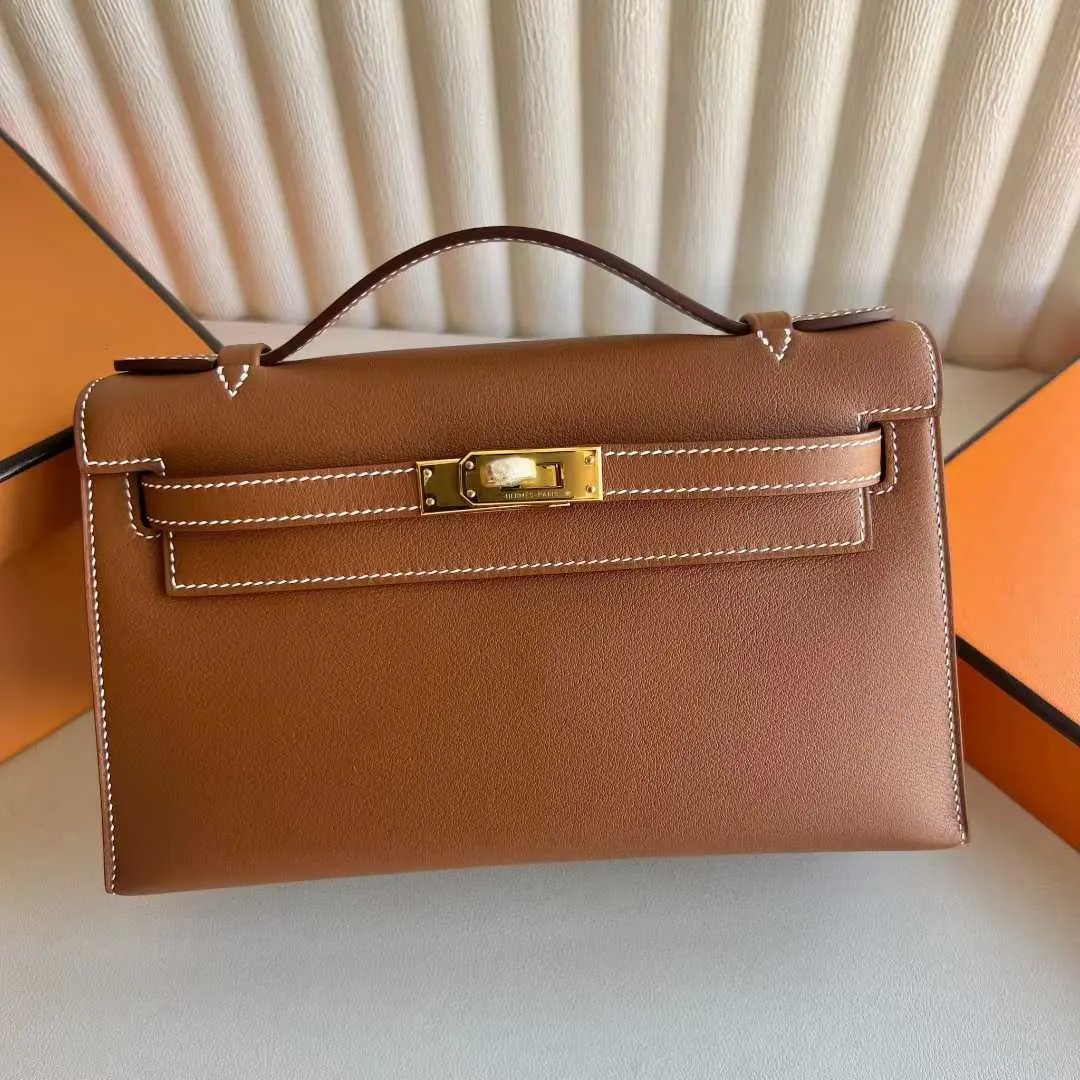 Kelly Pochette 22