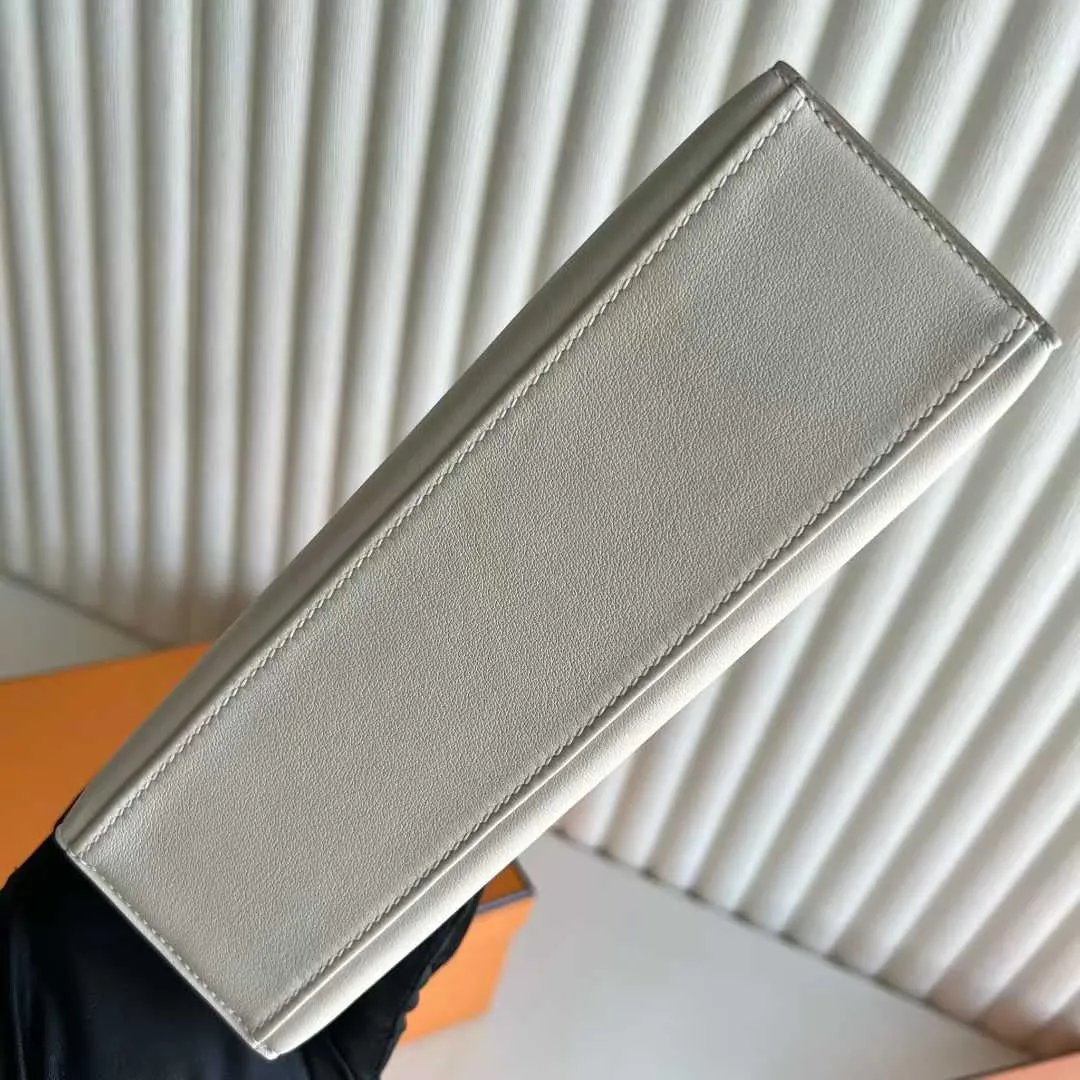 Kelly Pochette 22