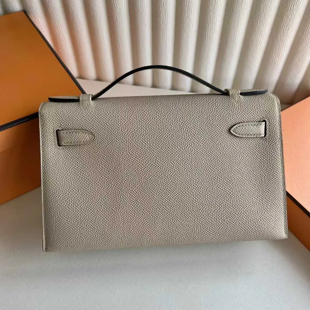 Kelly Pochette 22