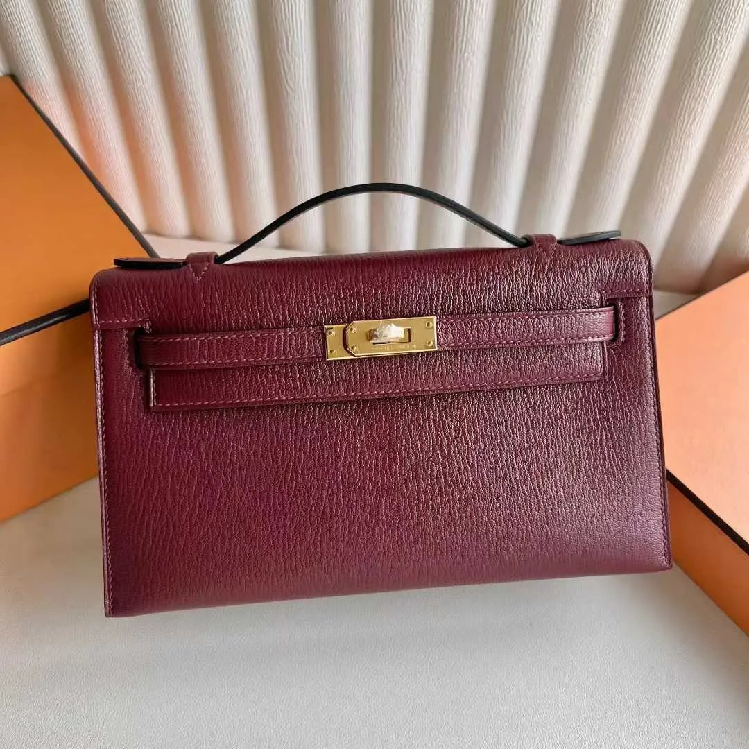 Kelly Pochette 22