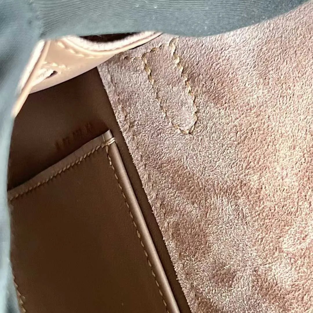 Kelly Pochette 22