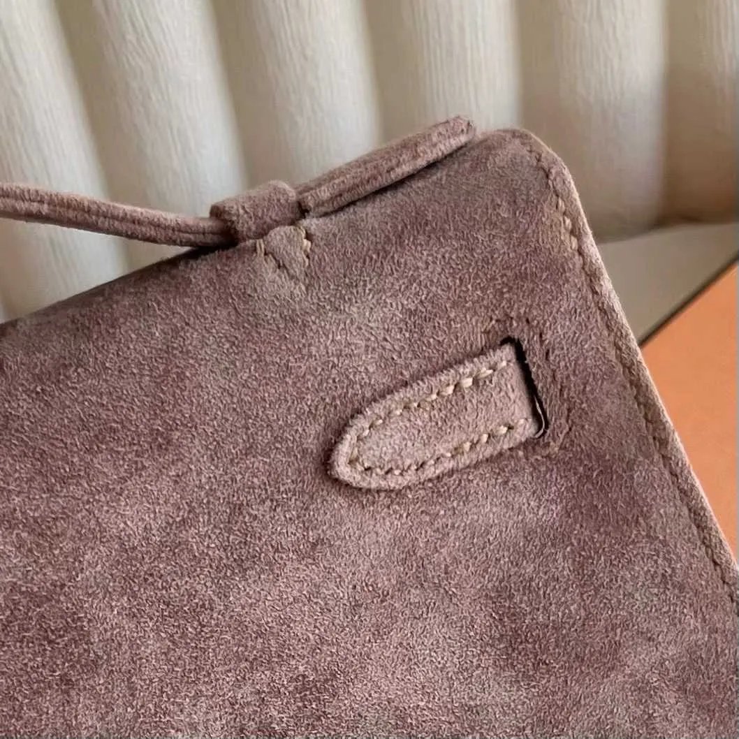 Kelly Pochette 22