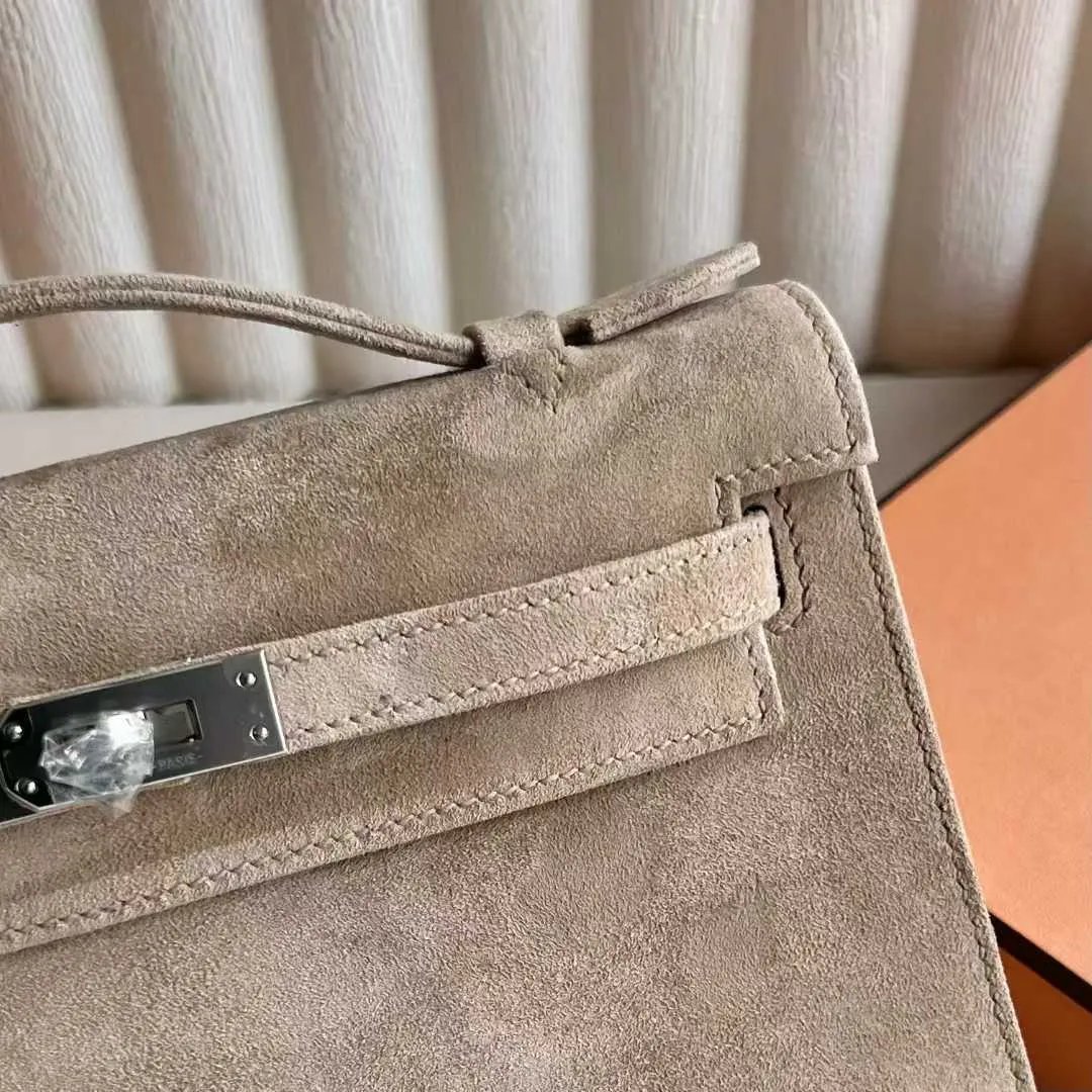 Kelly Pochette 22