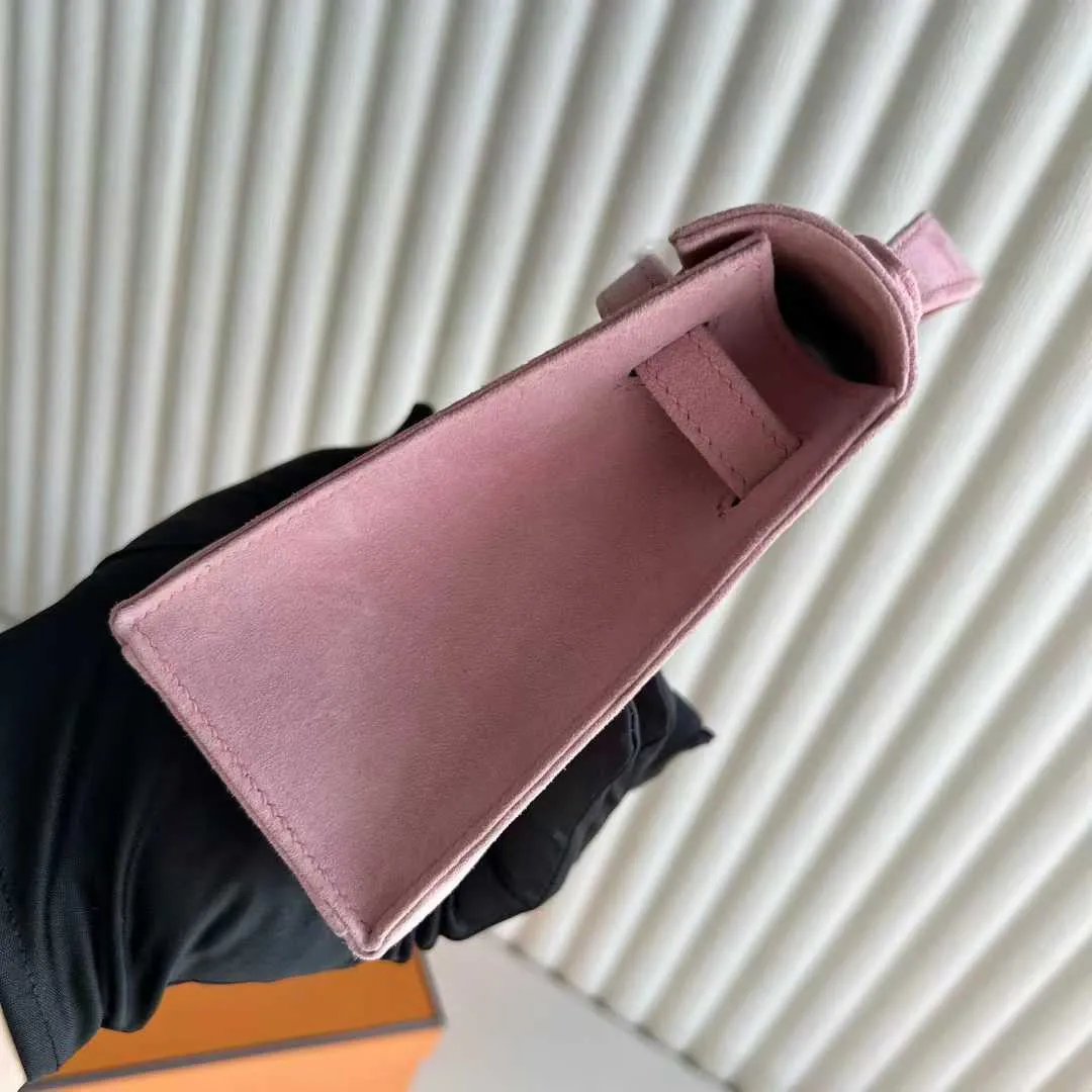Kelly Pochette 22