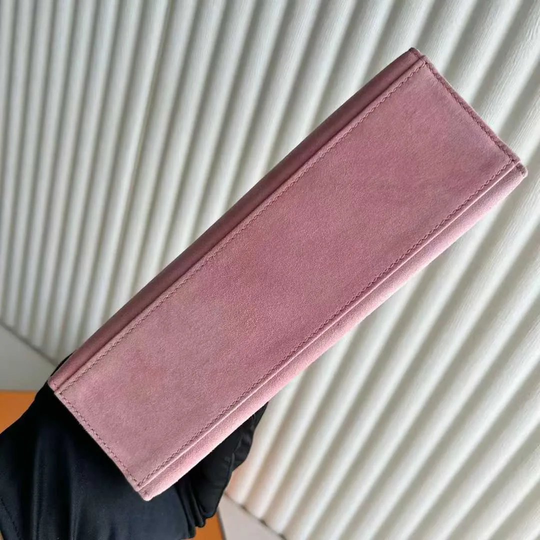 Kelly Pochette 22