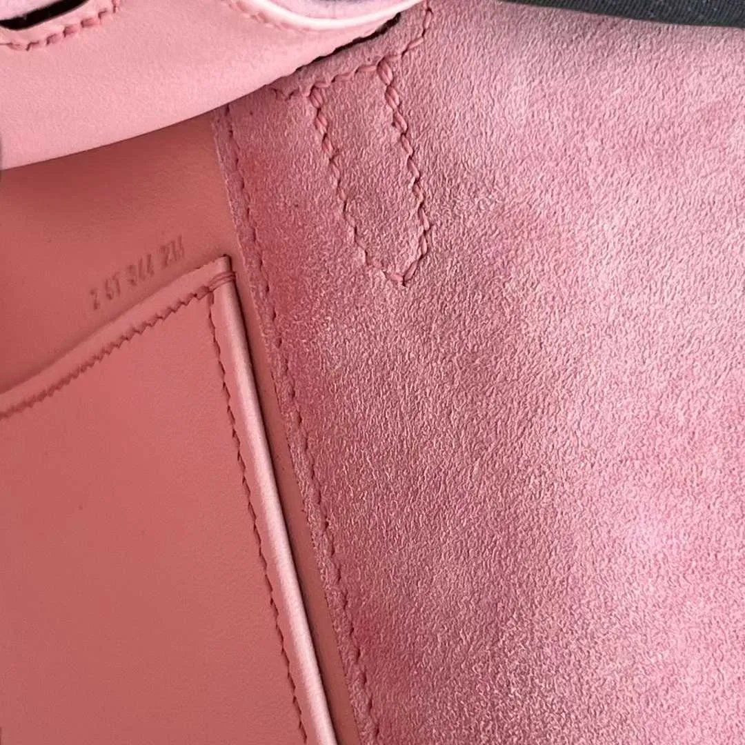 Kelly Pochette 22