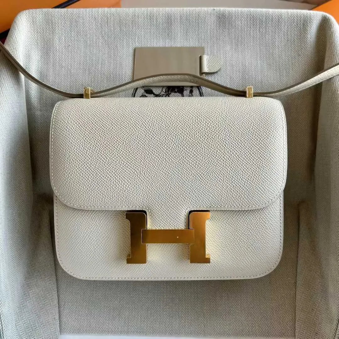 Constance 18