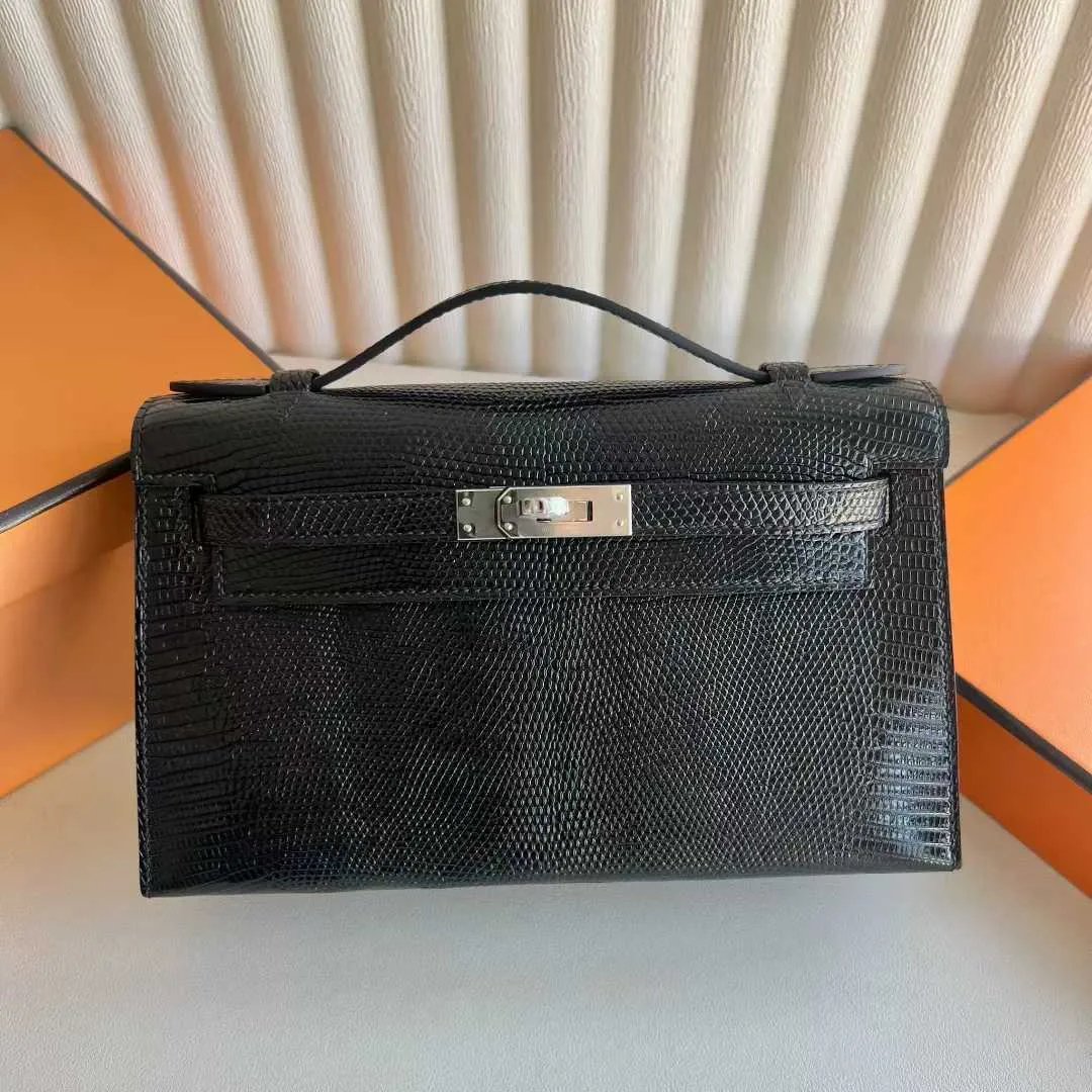 Kelly Pochette 22