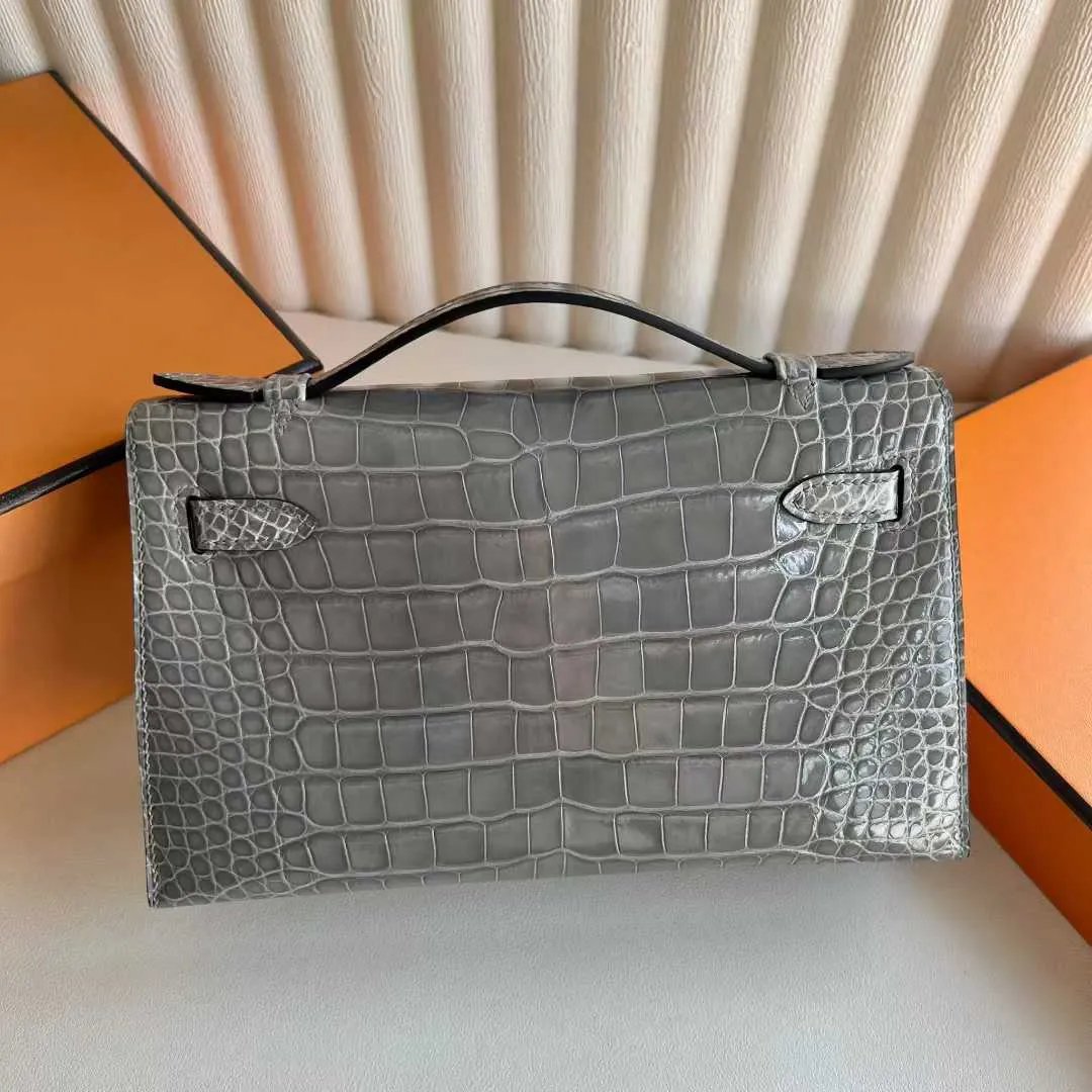 Kelly Pochette 22
