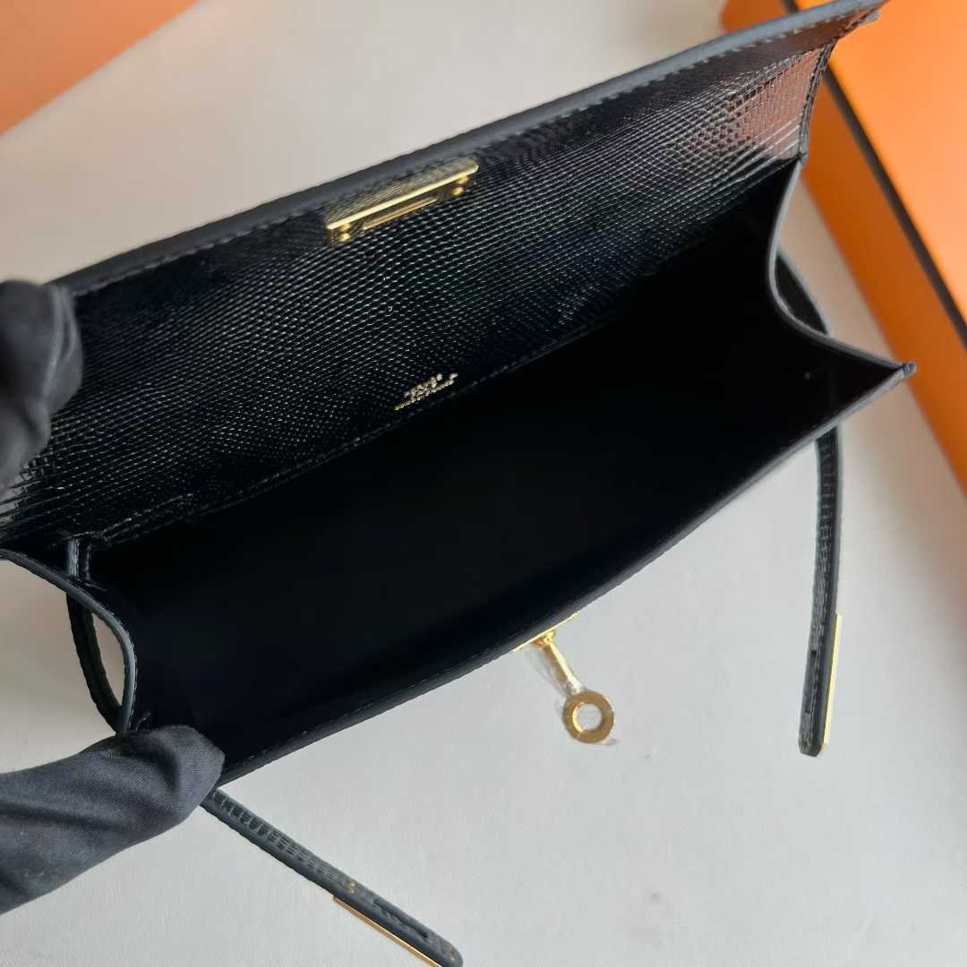 Kelly Pochette 22