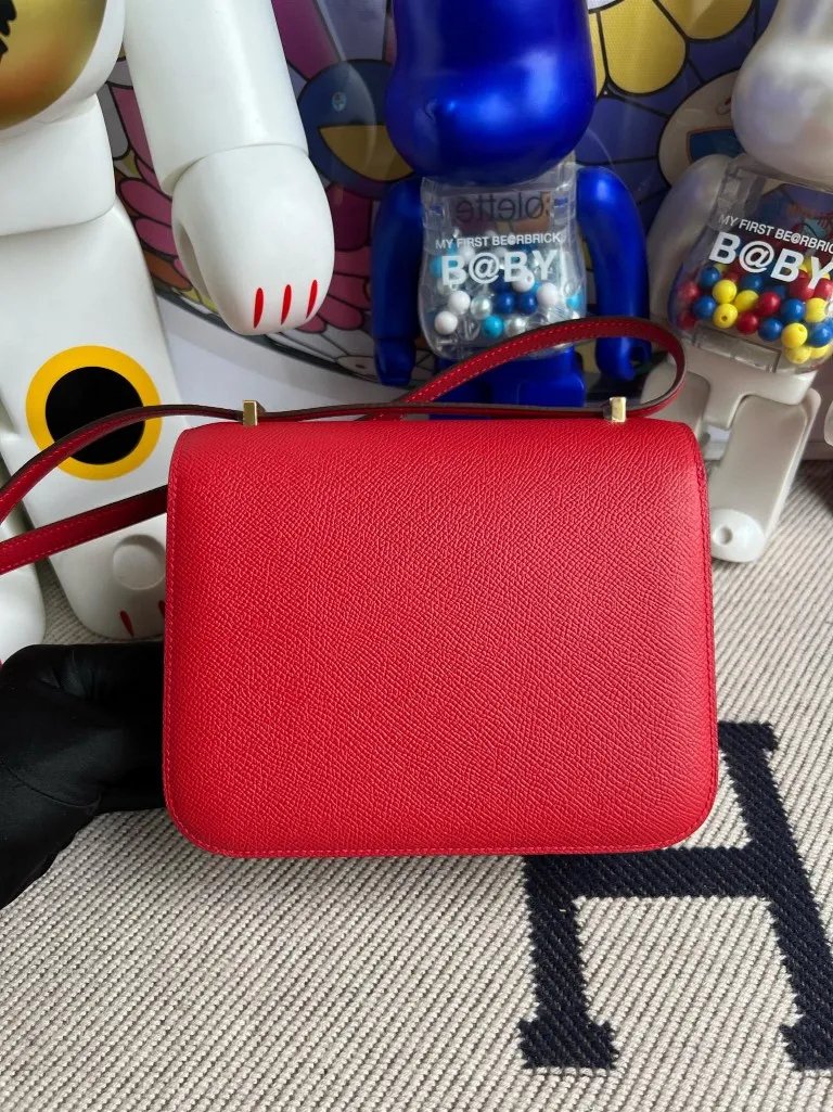 Constance 18