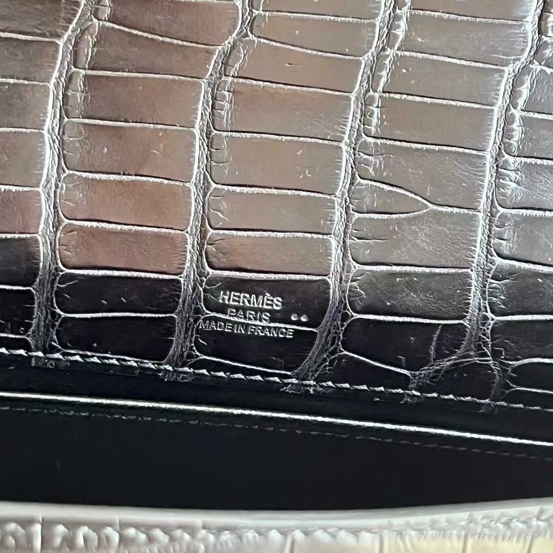 Kelly Pochette 22