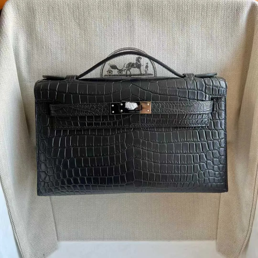 Kelly Pochette 22