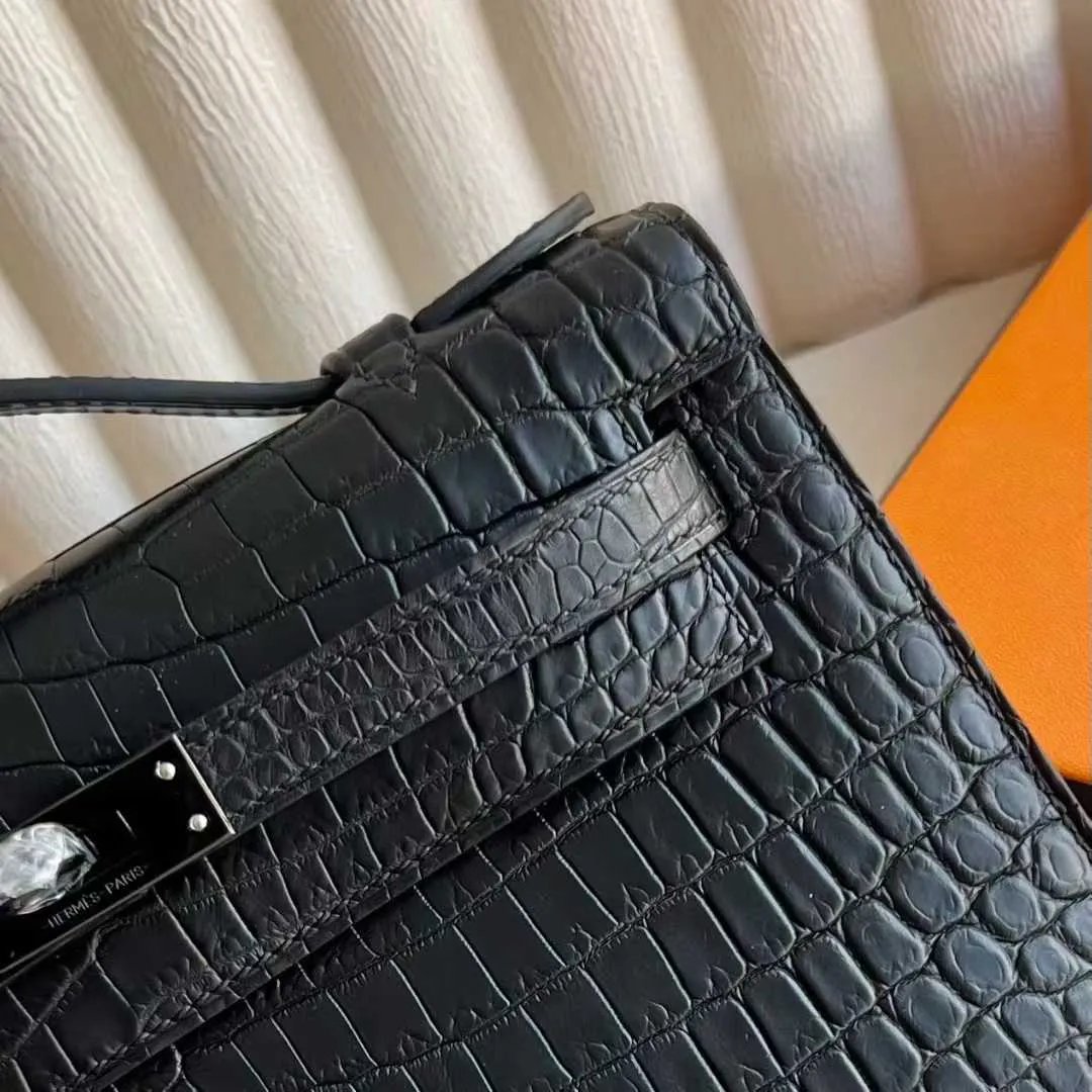 Kelly Pochette 22