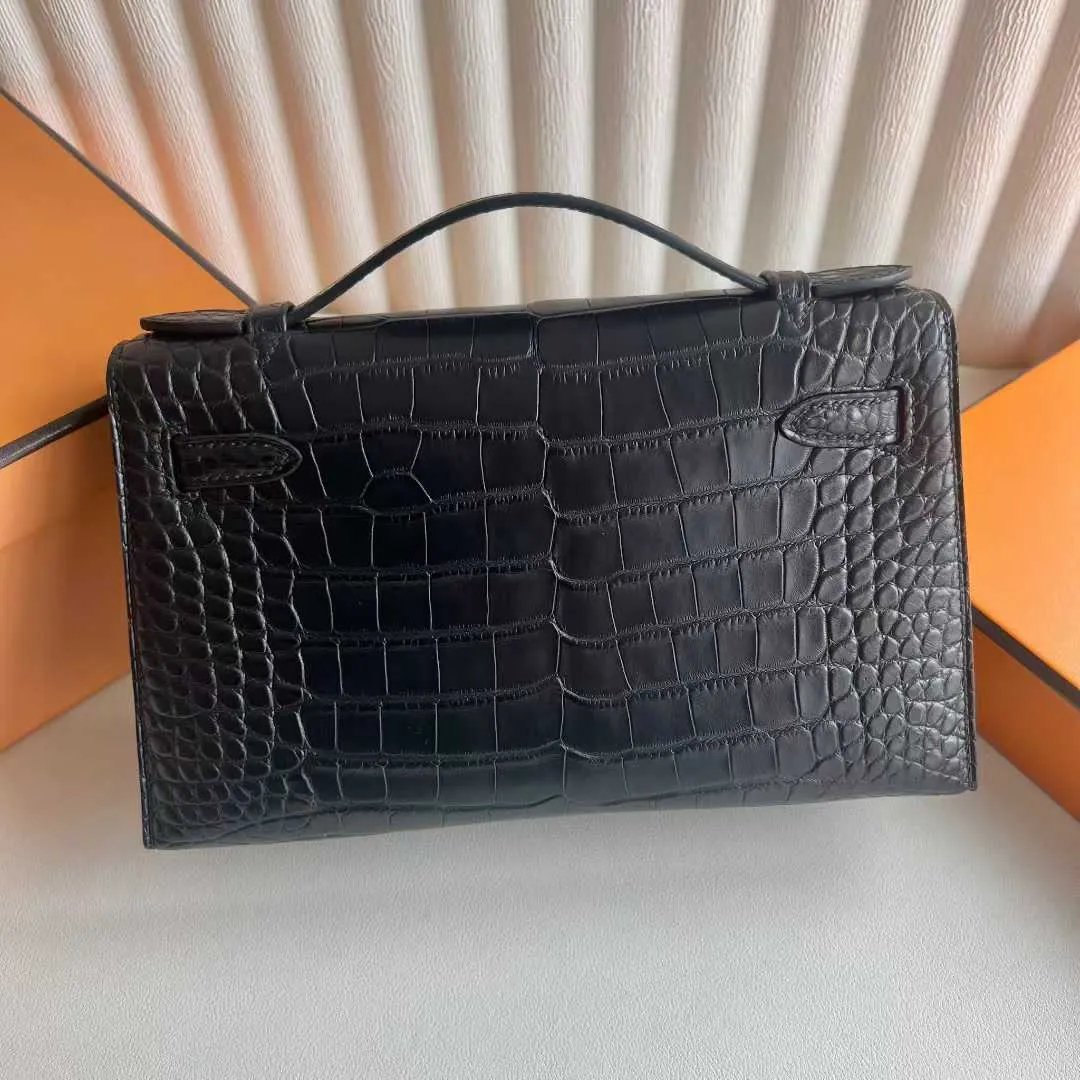 Kelly Pochette 22