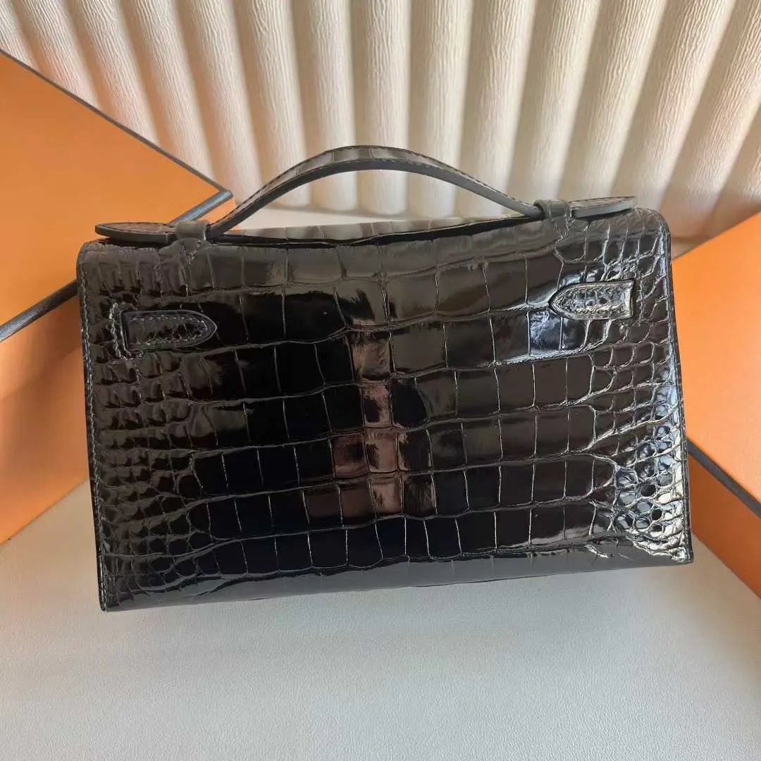 Kelly Pochette 22