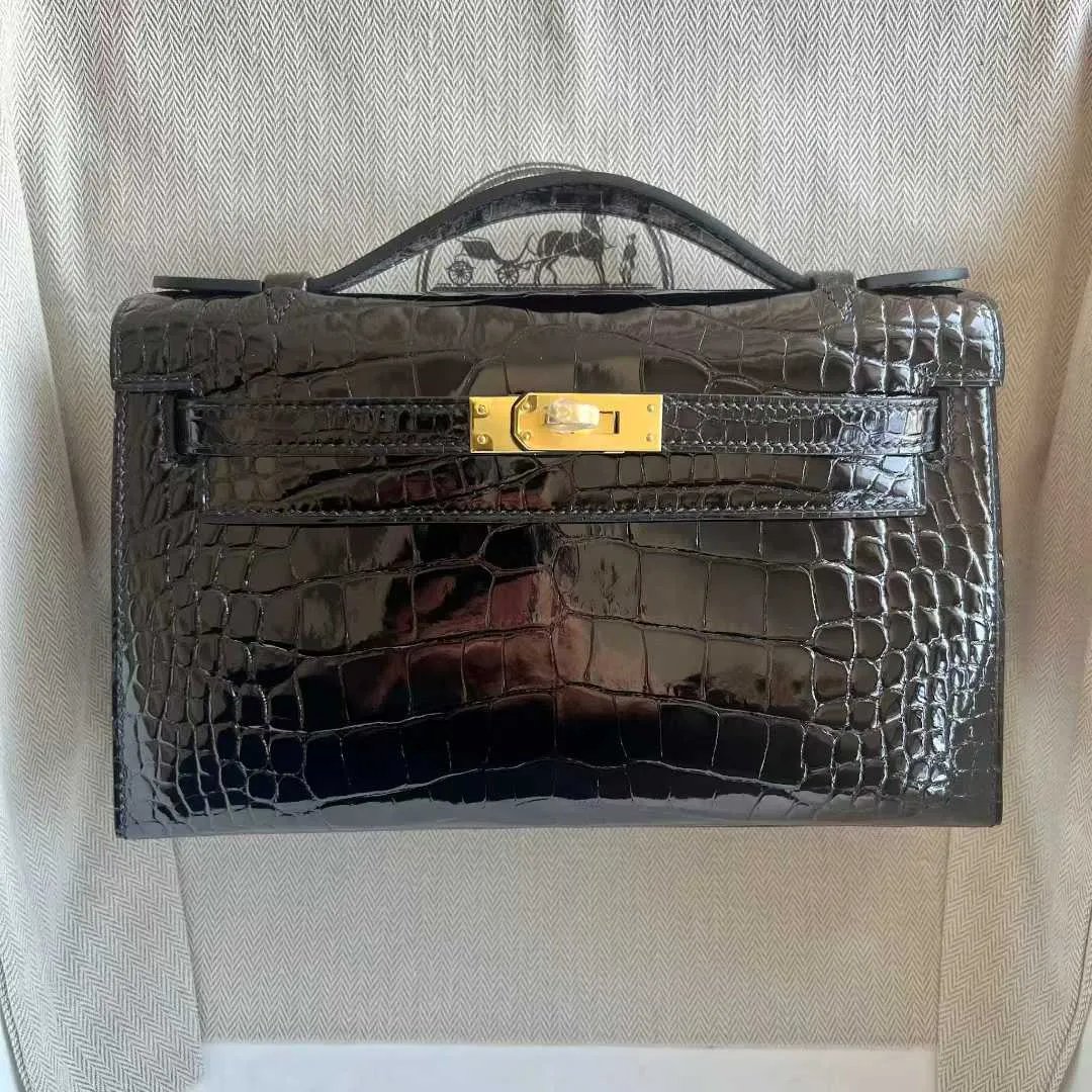 Kelly Pochette 22