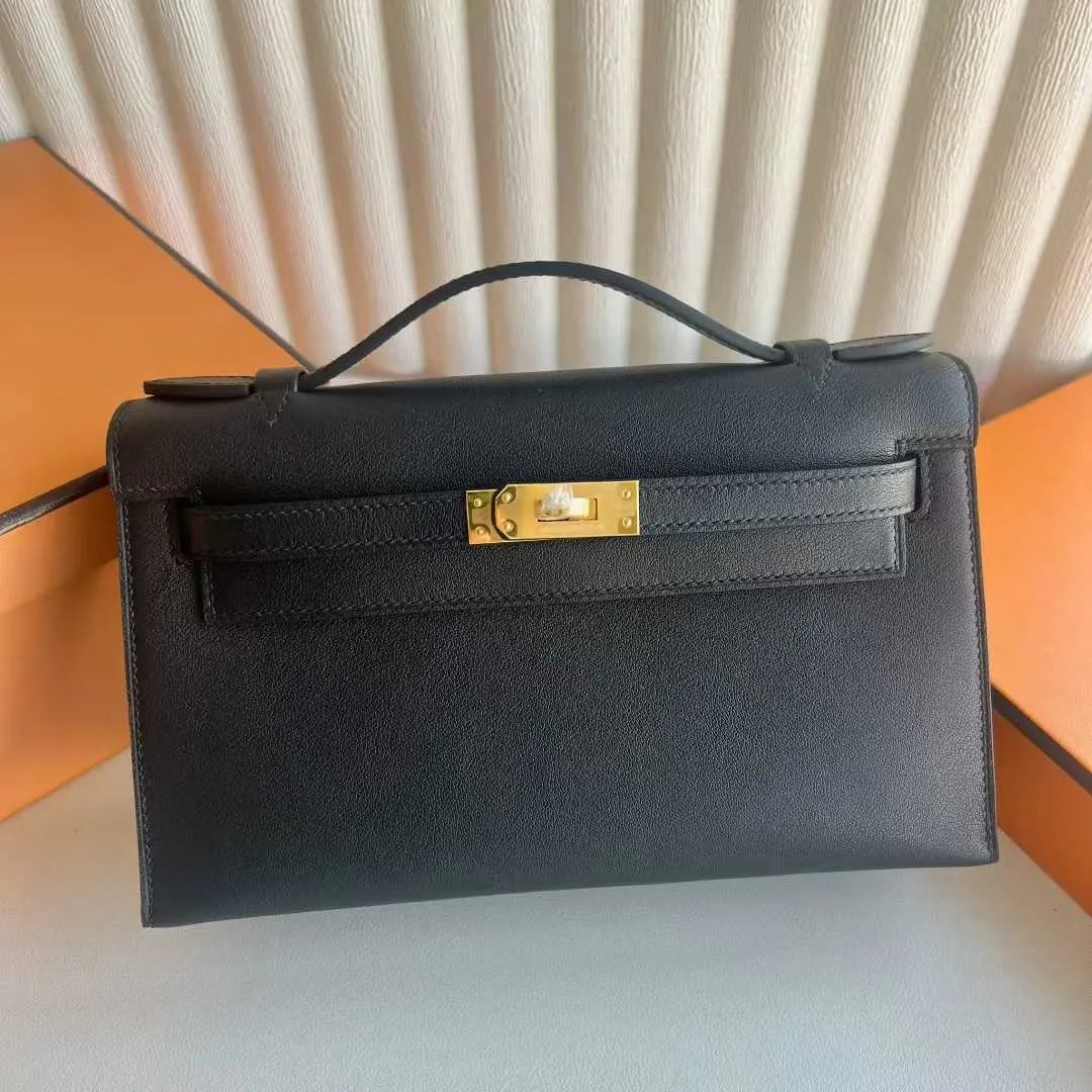 Kelly Pochette 22