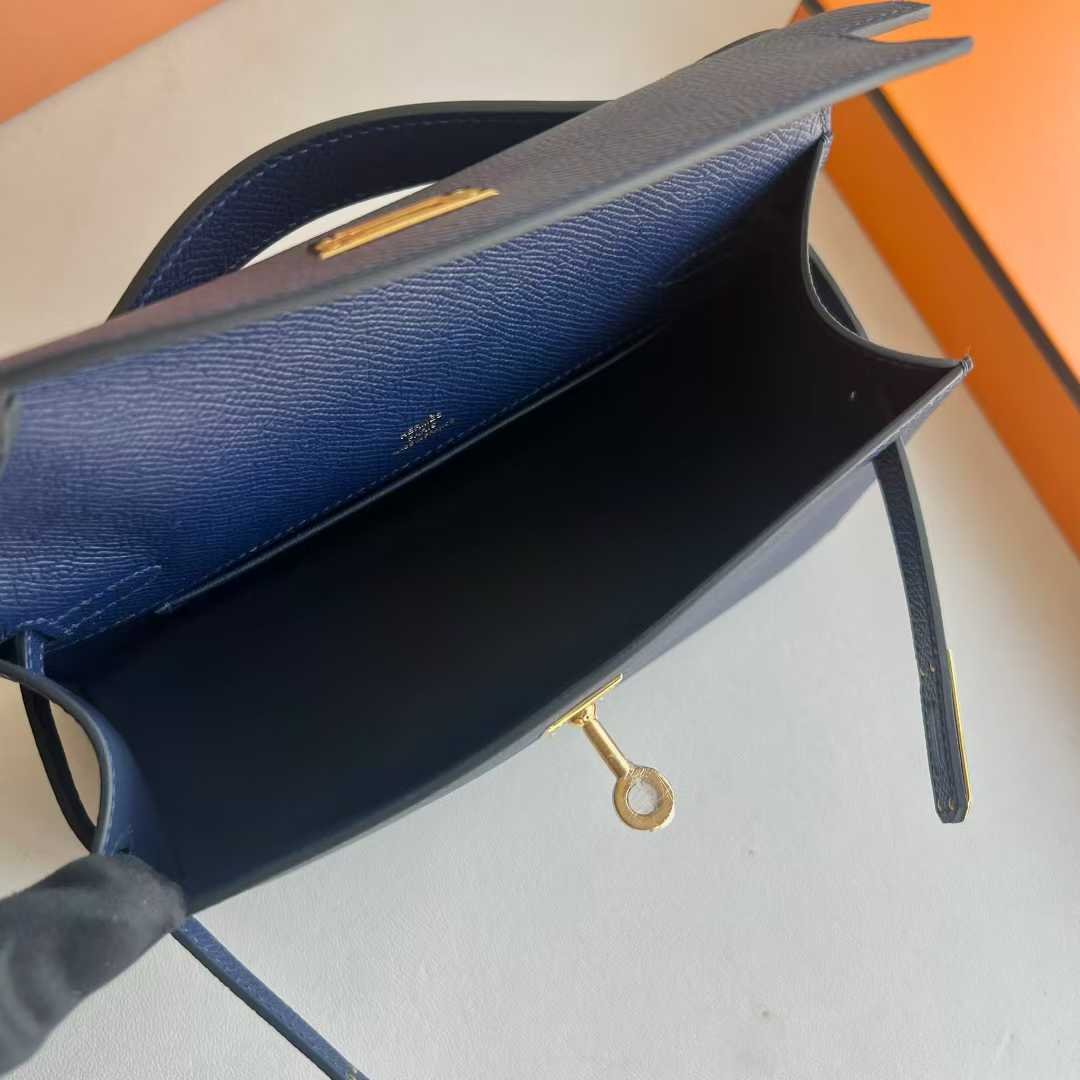 Kelly Pochette 22