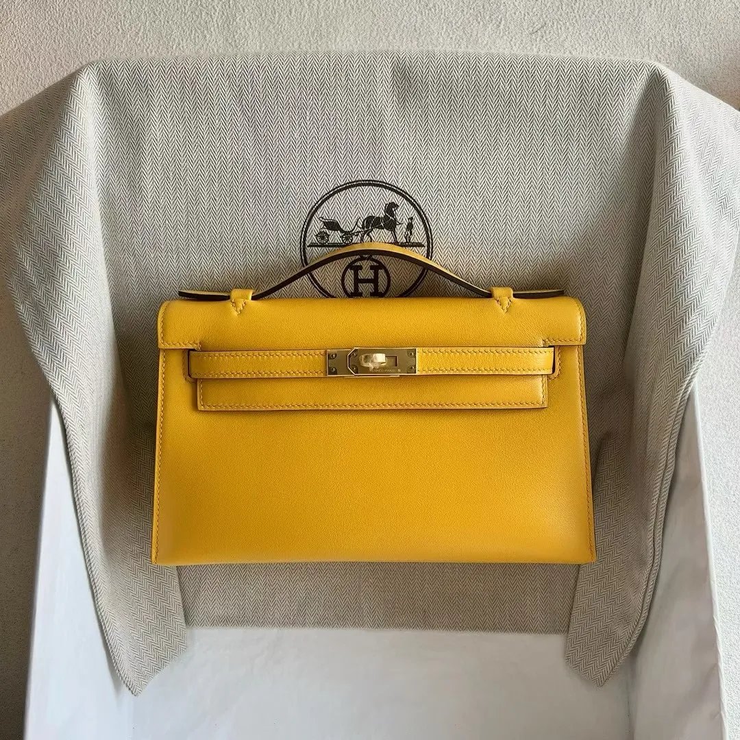 Kelly Pochette 22