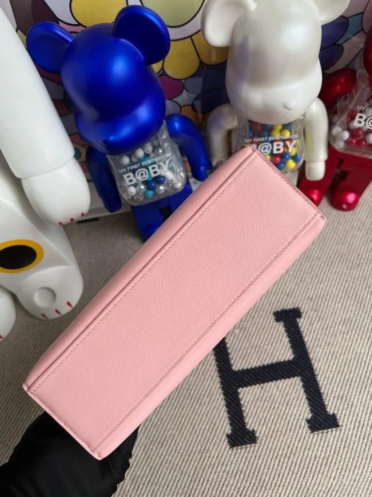 Kelly Pochette