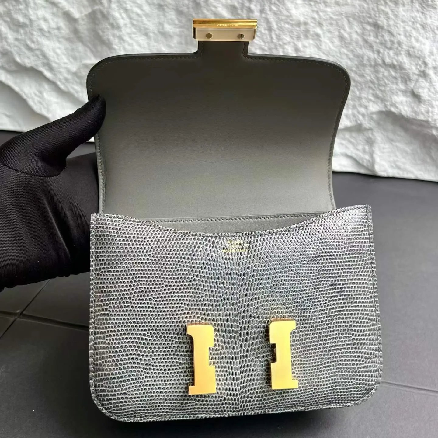 Constance 18