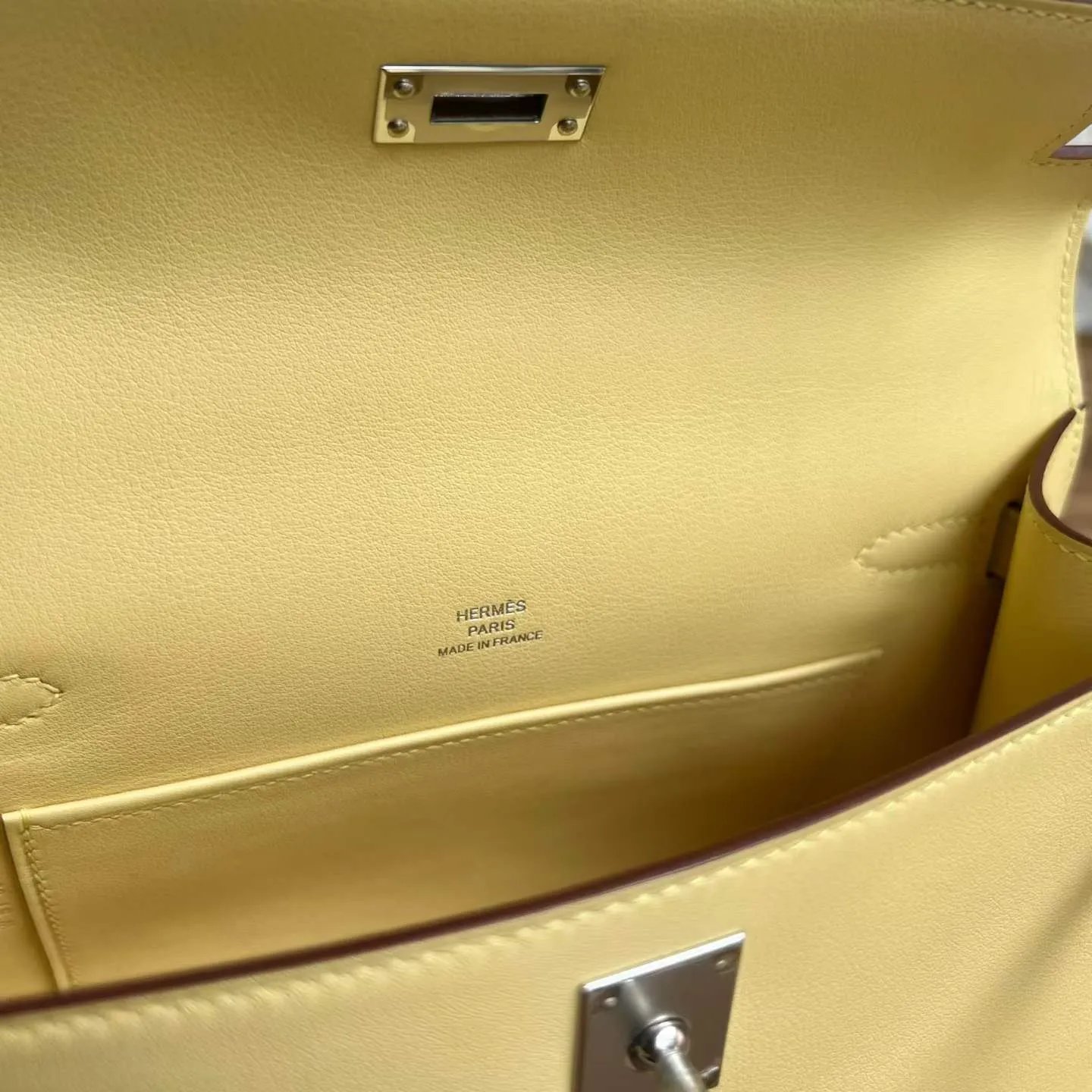 Kelly Pochette 22